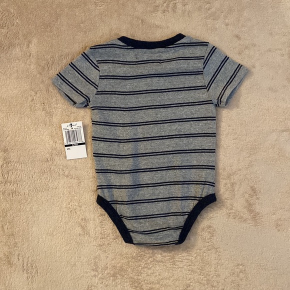 7 For All Mankind Baby Boys Outfit Size 6-9 Months - Picture 5 of 10